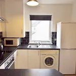 40 Salisbury Court Apartment